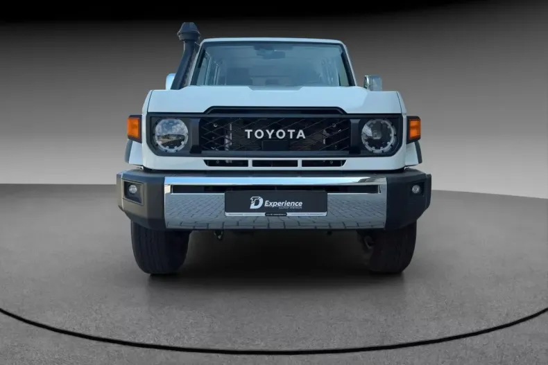 Toyota Land Cruiser din 2025 cu 800 km - oferta TOY192648 - foto 2
