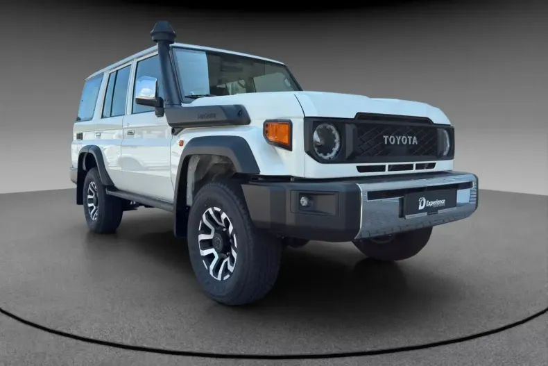 Toyota Land Cruiser din 2025 cu 800 km - oferta TOY192648 - foto 3