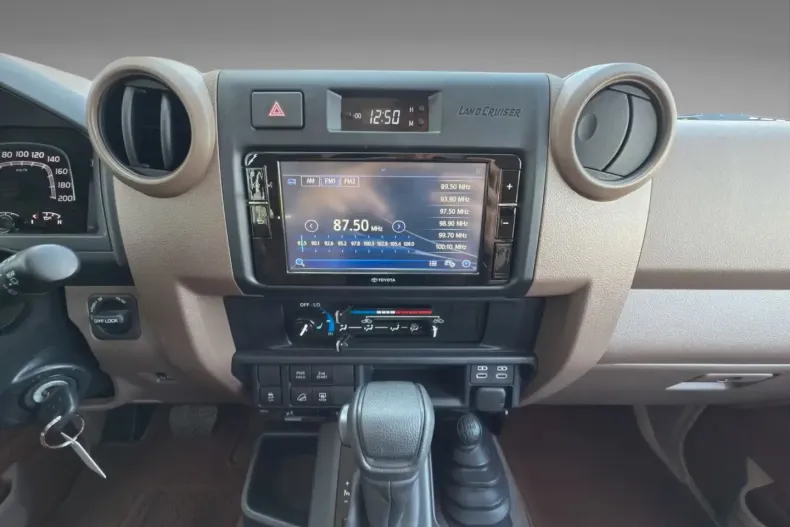 Toyota Land Cruiser din 2025 cu 800 km - oferta TOY192648 - foto 11