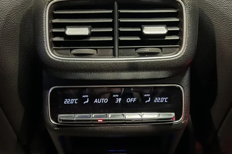 Mercedes-Benz GLE 450 (Clasa GLE) din 2024 cu 29.999 km - oferta MER192659 - foto 24