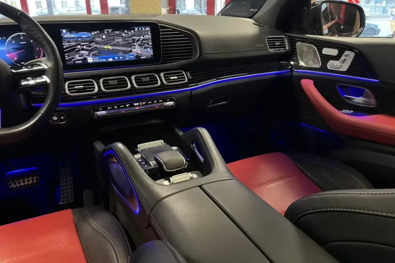 Mercedes-Benz GLE 450 (Clasa GLE) din 2024 cu 29.999 km - oferta MER192659 - foto 26