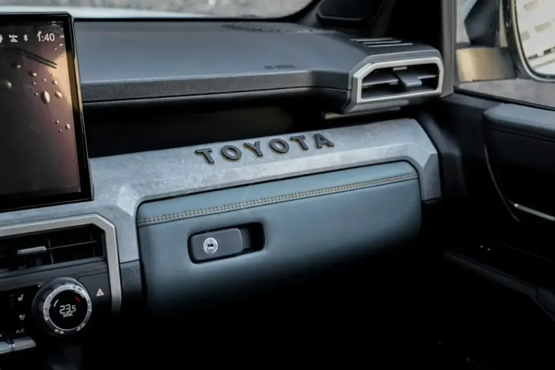 Toyota Tacoma din 2026 cu 10 km - oferta TOY192663 - foto 24