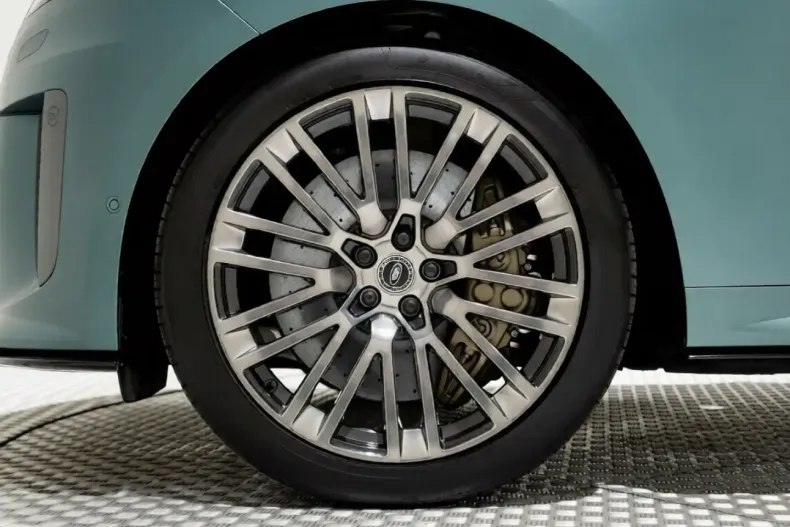 Land Rover Range Rover Sport din 2025 cu 86 km - oferta LAN192665 - foto 9