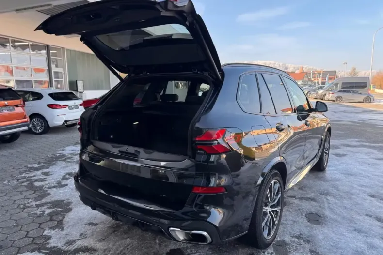 BMW X5 M (Seria X) din 2024 cu 29.987 km - oferta BMW192668 - foto 7