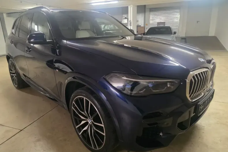 BMW X5 M (Seria X) din 2022 cu 48.900 km - oferta BMW192670 - foto 2
