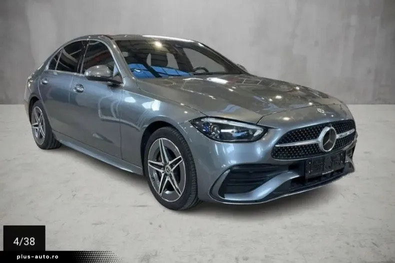 Mercedes-Benz C 300 (Clasa C) din 2023 cu 42.079 km - oferta MER192671 - foto 1