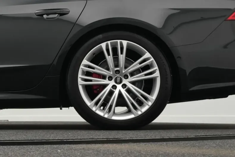 Audi A7 din 2021 cu 63.047 km - oferta AUD192674 - foto 24