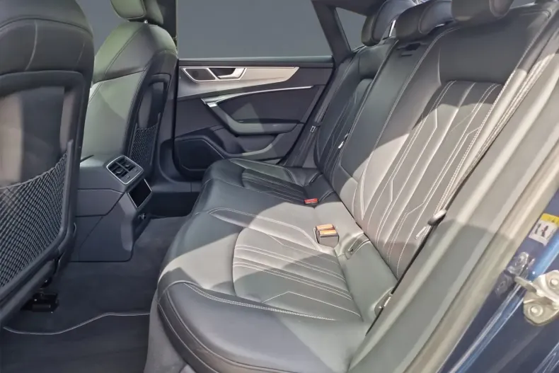 Audi A7 din 2022 cu 59.324 km - oferta AUD192677 - foto 13