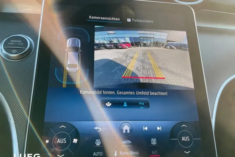 Mercedes-Benz C 200 (Clasa C) din 2024 cu 29.403 km - oferta MER192678 - foto 17