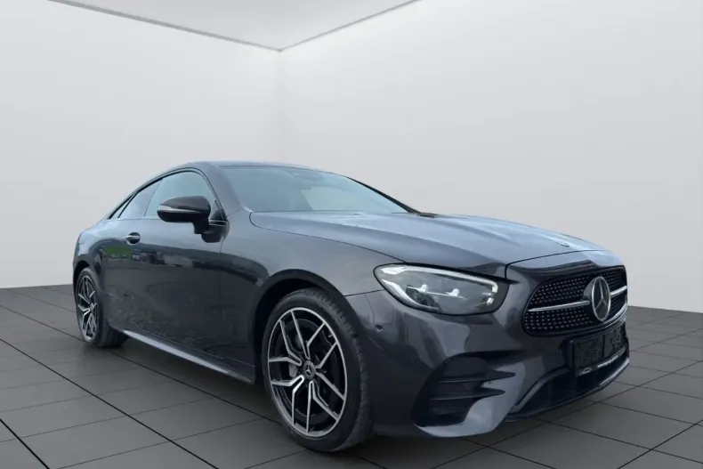 Mercedes-Benz E 200 (Clasa E) din 2021 cu 23.850 km - oferta MER192681 - foto 1