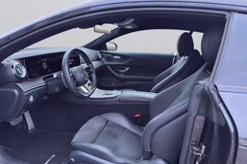 Mercedes-Benz E 200 (Clasa E) din 2021 cu 23.850 km - oferta MER192681 - foto 9