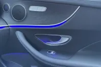 Mercedes-Benz E 200 (Clasa E) din 2021 cu 23.850 km - oferta MER192681 - foto 19