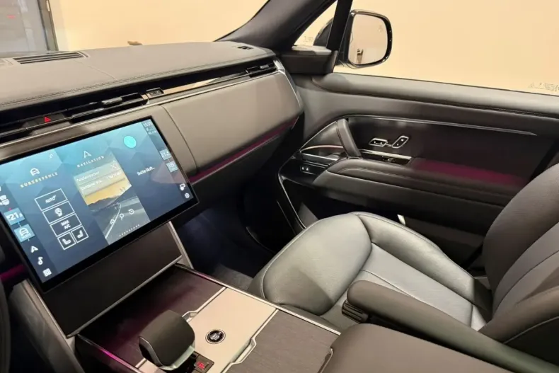 Land Rover Range Rover din 2025 cu 7.400 km - oferta LAN192682 - foto 15