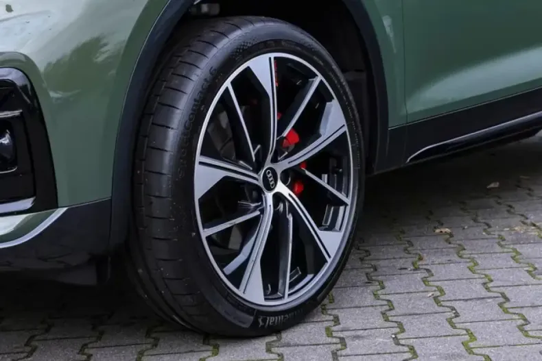 Audi Q5 din 2024 cu 7.500 km - oferta AUD192683 - foto 6