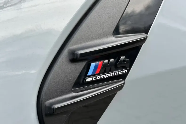 BMW M4 (Seria 4) din 2022 cu 85.600 km - oferta BMW192684 - foto 19