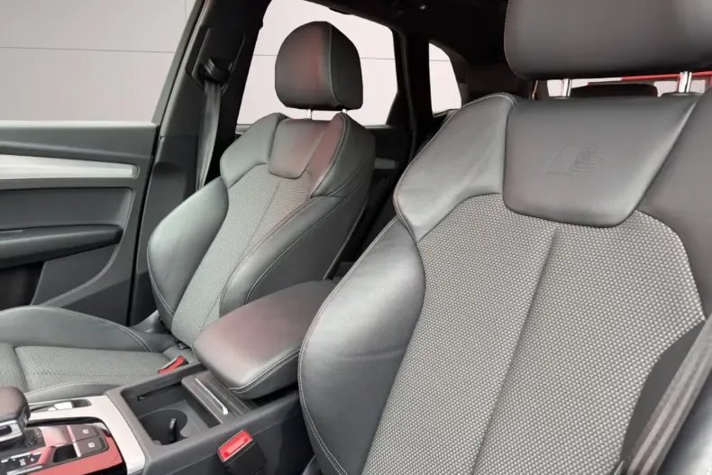 Audi Q5 din 2023 cu 34.600 km - oferta AUD192686 - foto 9