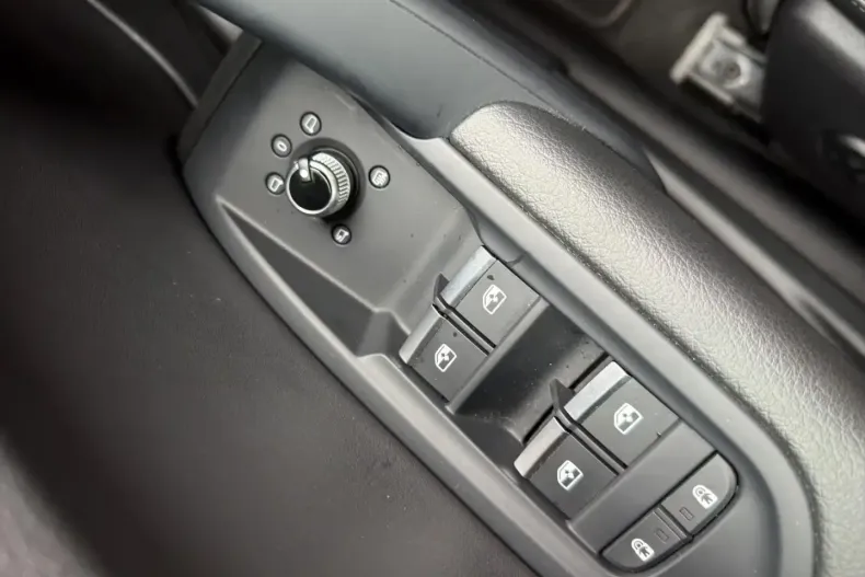 Audi Q5 din 2023 cu 34.600 km - oferta AUD192686 - foto 25