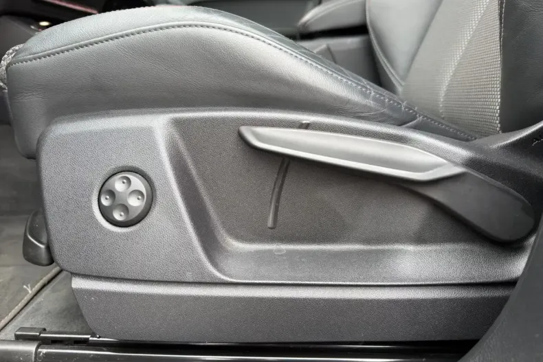 Audi Q5 din 2023 cu 34.600 km - oferta AUD192686 - foto 26