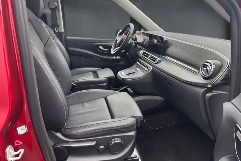 Mercedes-Benz V 220 (Clasa V) din 2024 cu 12.124 km - oferta MER192693 - foto 12