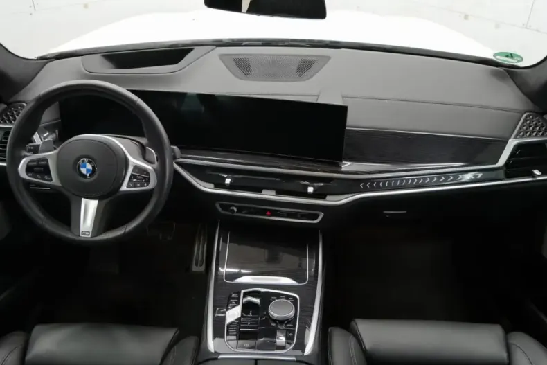 BMW X7 (Seria X) din 2025 cu 26.122 km - oferta BMW192698 - foto 5