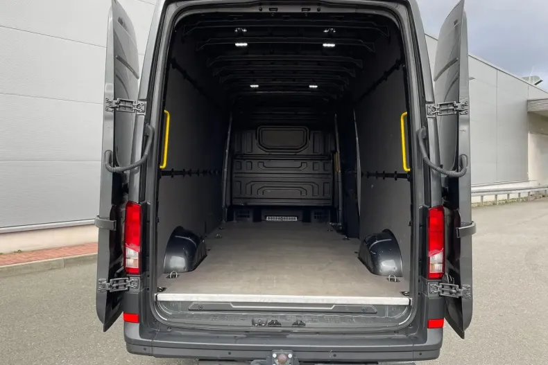 MAN TGE din 2024 cu 32.000 km - oferta MAN192701 - foto 9