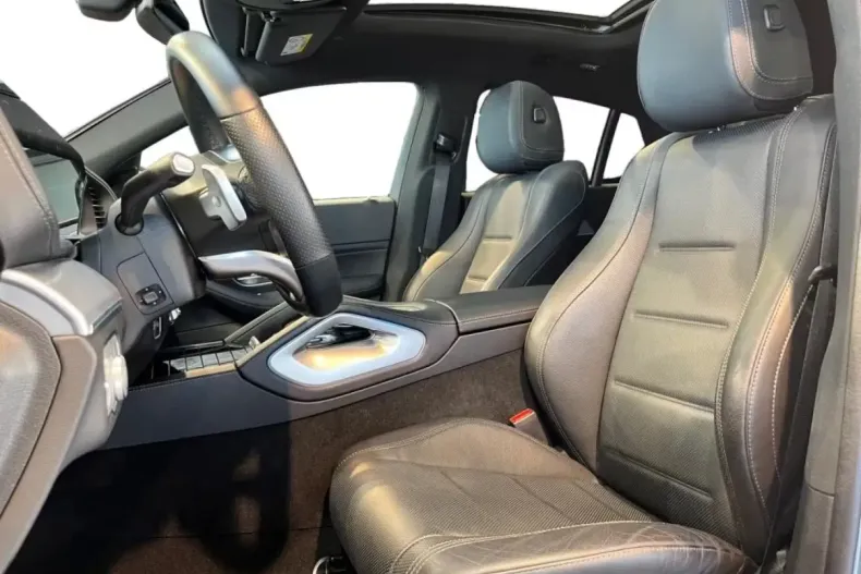 Mercedes-Benz GLE 400 (Clasa GLE) din 2023 cu 31.300 km - oferta MER192703 - foto 13