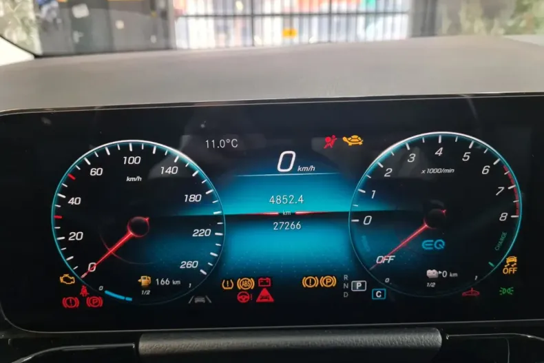 Mercedes-Benz GLA 250 (Clasa GLA) din 2021 cu 27.266 km - oferta MER192707 - foto 7