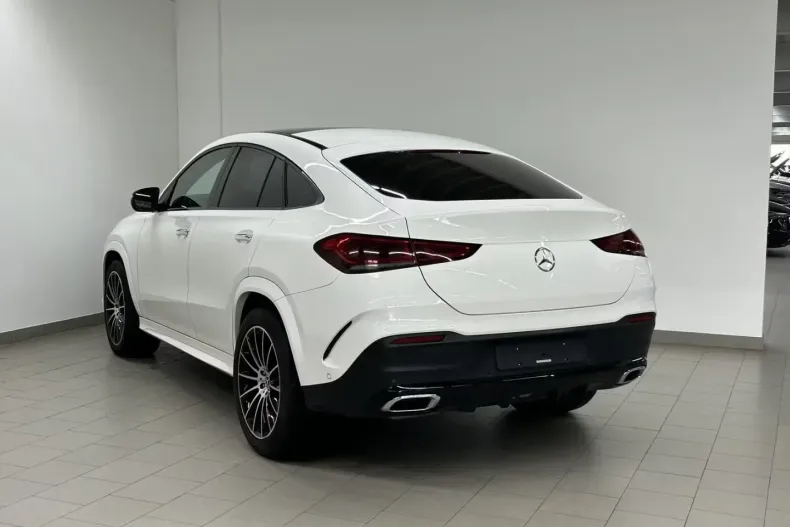 Mercedes-Benz GLE 400 (Clasa GLE) din 2023 cu 48.335 km - oferta MER192712 - foto 3