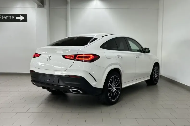 Mercedes-Benz GLE 400 (Clasa GLE) din 2023 cu 48.335 km - oferta MER192712 - foto 4