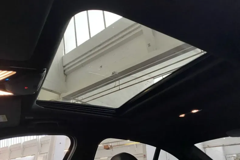 BMW 320 (Seria 3) din 2024 cu 69.700 km - oferta BMW192720 - foto 7