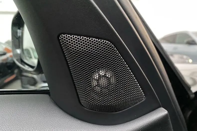 BMW 320 (Seria 3) din 2024 cu 69.700 km - oferta BMW192720 - foto 16