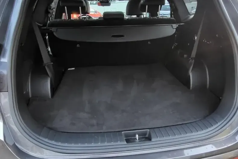 Hyundai Santa Fe din 2023 cu 31.890 km - oferta HYU192722 - foto 9