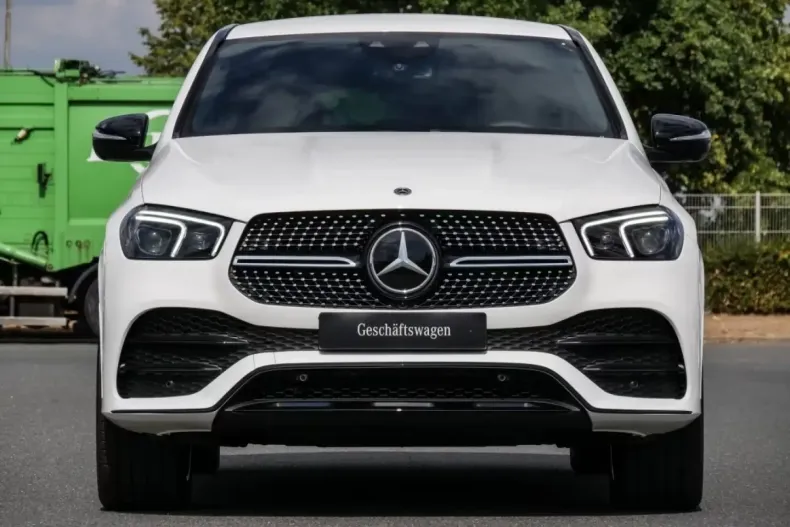 Mercedes-Benz GLE 400 (Clasa GLE) din 2022 cu 69.269 km - oferta MER192726 - foto 2