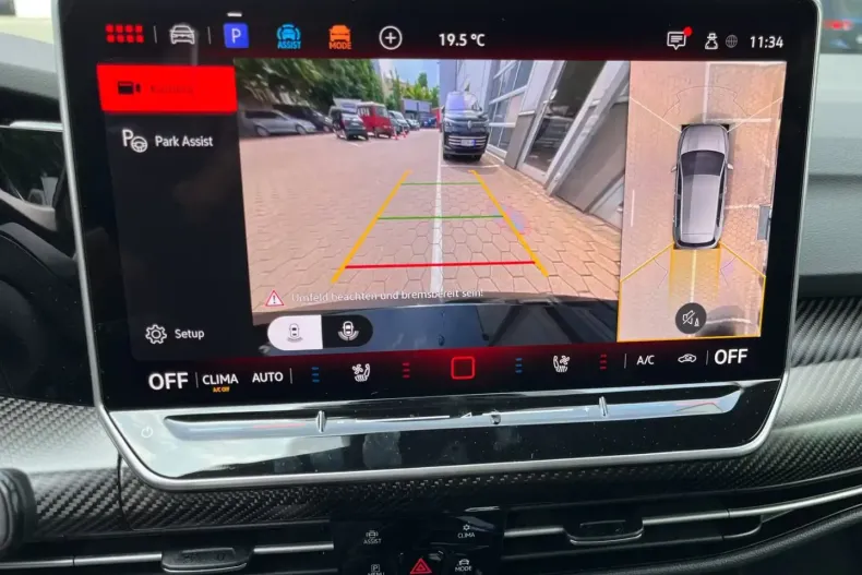 Volkswagen Golf din 2025 cu 17.600 km - oferta VOL192736 - foto 10