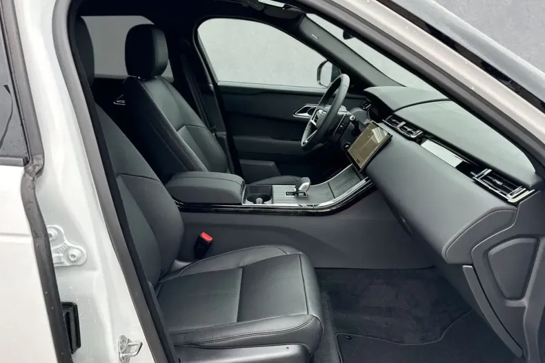 Land Rover Range Rover Velar din 2025 cu 4.500 km - oferta LAN192742 - foto 3