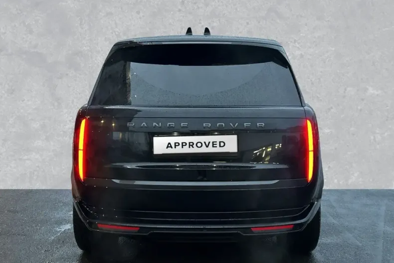 Land Rover Range Rover din 2025 cu 21.465 km - oferta LAN192746 - foto 4