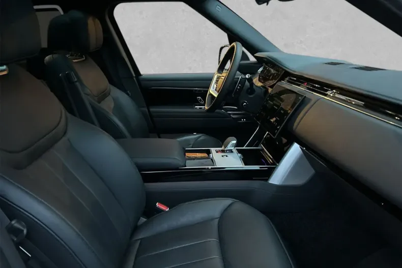 Land Rover Range Rover din 2025 cu 21.465 km - oferta LAN192746 - foto 5