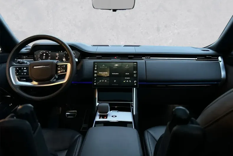 Land Rover Range Rover din 2025 cu 21.465 km - oferta LAN192746 - foto 6