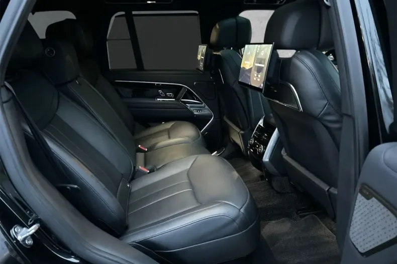 Land Rover Range Rover din 2025 cu 21.465 km - oferta LAN192746 - foto 7