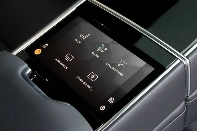 Land Rover Range Rover din 2025 cu 27.829 km - oferta LAN192747 - foto 5