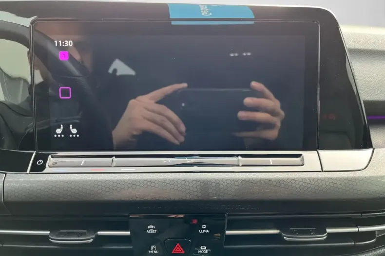 Volkswagen Golf din 2022 cu 44.600 km - oferta VOL192749 - foto 11