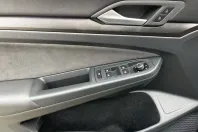 Volkswagen Golf din 2022 cu 44.600 km - oferta VOL192749 - foto 12