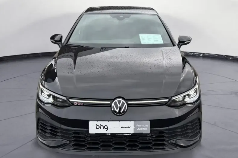 Volkswagen Golf din 2023 cu 24.900 km - oferta VOL192751 - foto 3