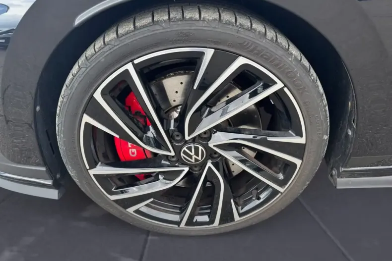 Volkswagen Golf din 2023 cu 24.900 km - oferta VOL192751 - foto 7