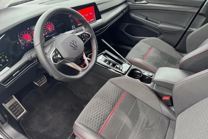 Volkswagen Golf din 2023 cu 24.900 km - oferta VOL192751 - foto 9