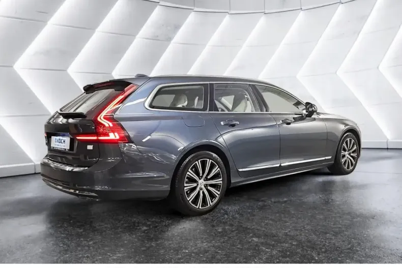 Volvo V90 din 2021 cu 70.437 km - oferta VOL192753 - foto 4