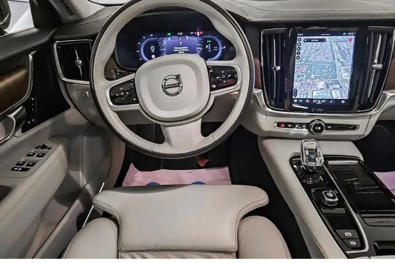 Volvo V90 din 2021 cu 70.437 km - oferta VOL192753 - foto 9