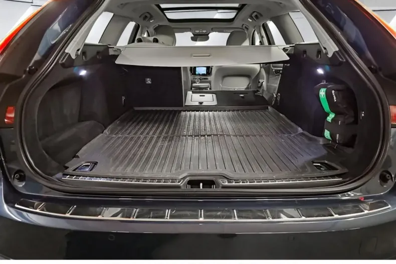 Volvo V90 din 2021 cu 70.437 km - oferta VOL192753 - foto 15