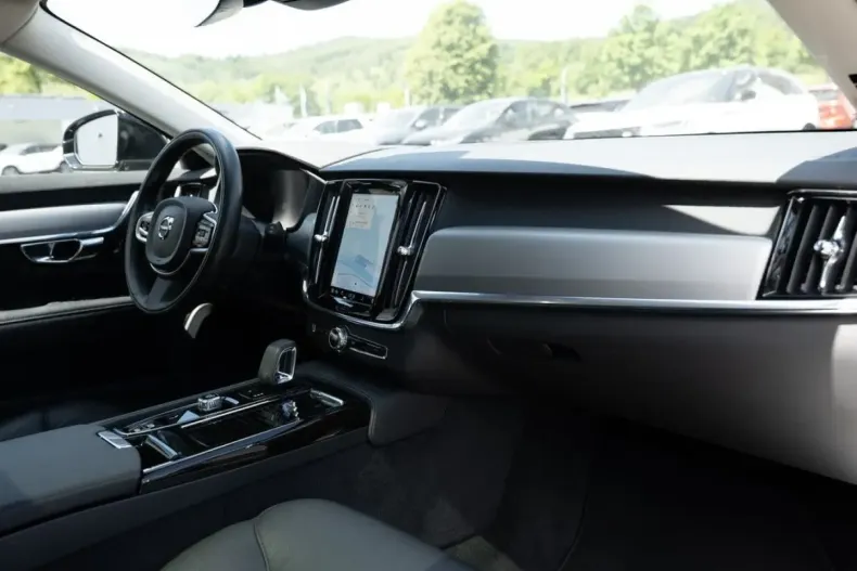 Volvo V90 din 2021 cu 51.328 km - oferta VOL192756 - foto 3