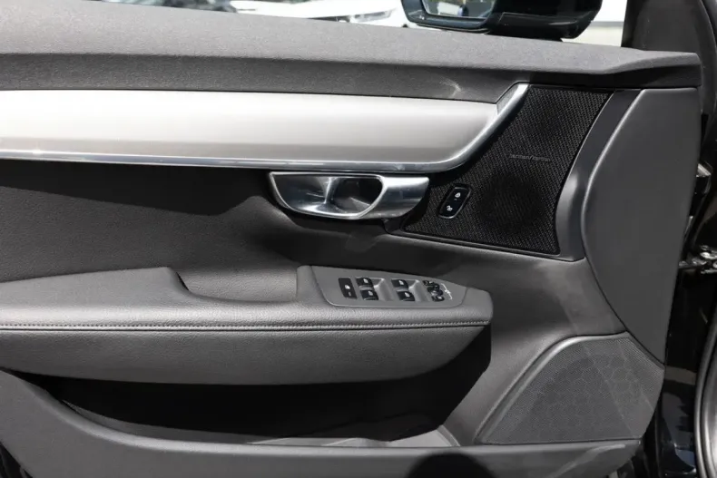 Volvo V90 din 2021 cu 51.328 km - oferta VOL192756 - foto 17